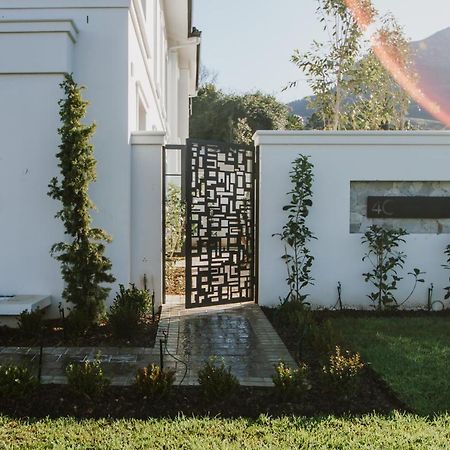 Quiet Hideaway Appartement Somerset West Buitenkant foto