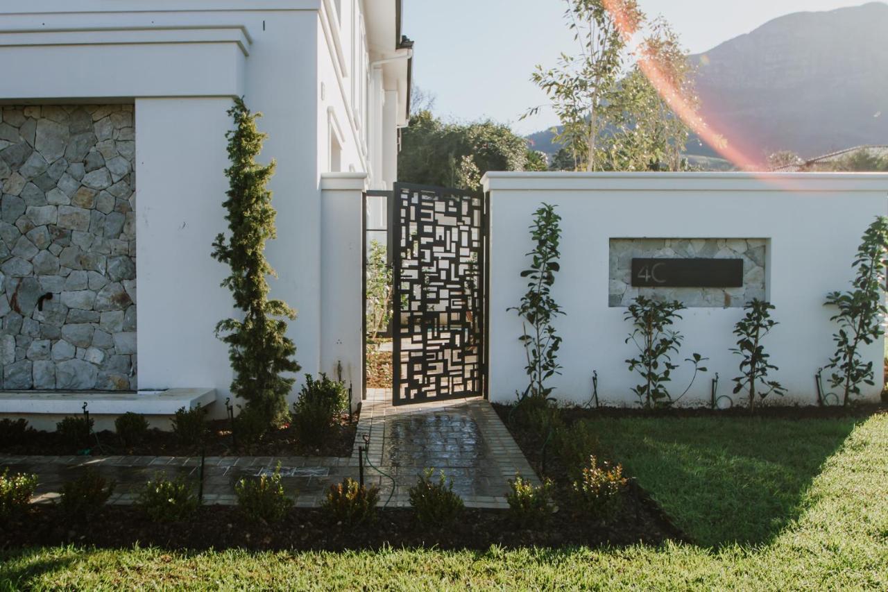 Quiet Hideaway Appartement Somerset West Buitenkant foto